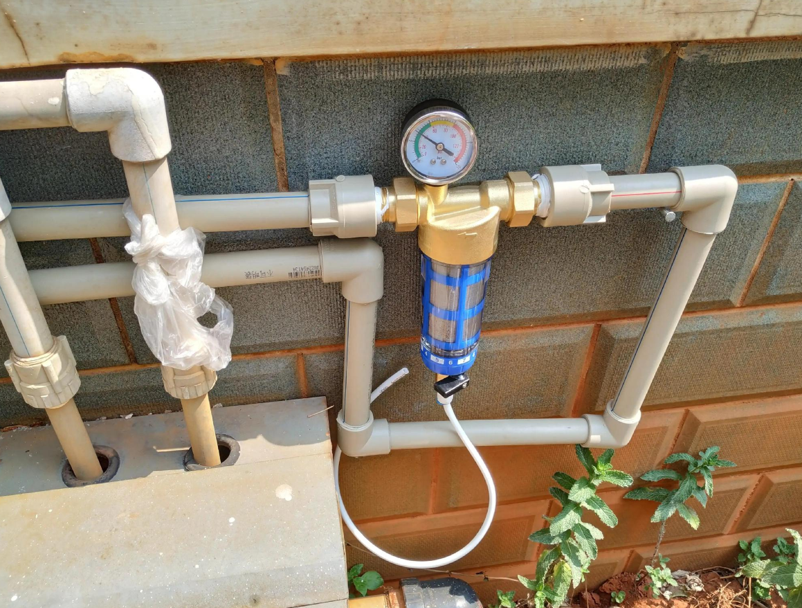 反沖洗前置水過(guò)濾器工作原理.png 反沖洗前置水過(guò)濾器工作原理.png